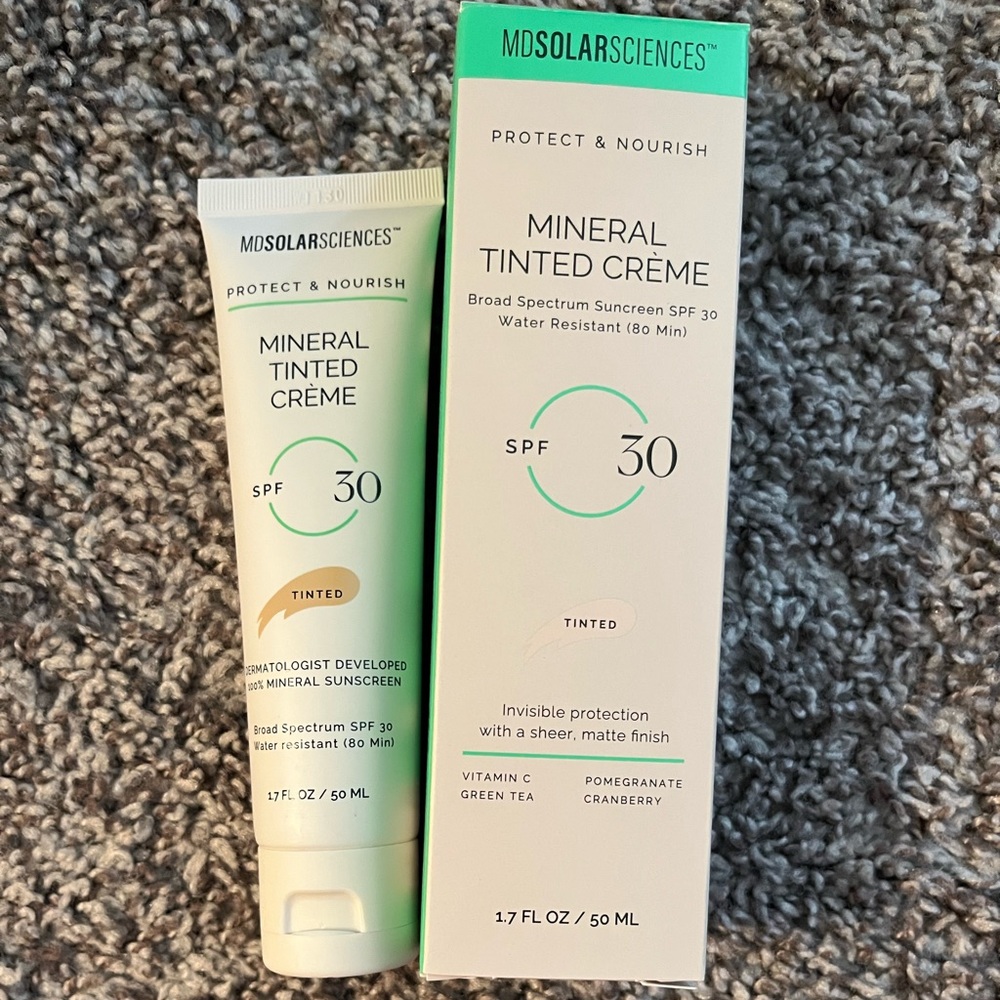 MD Solar Science Mineral Creme Tinted